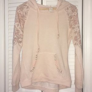 AMERICAN RAG Hoodie!